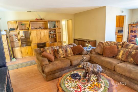 213 Larkspur Street Ridgecrest, CA 93555 - Photo 7 of 31