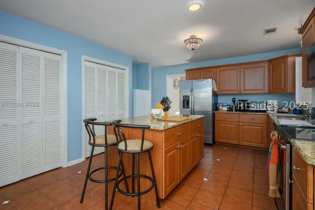 $995,000 | 27 Barony Lane, Hilton Head Island, SC 29928