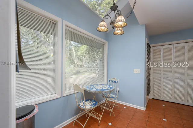 $995,000 | 27 Barony Lane, Hilton Head Island, SC 29928