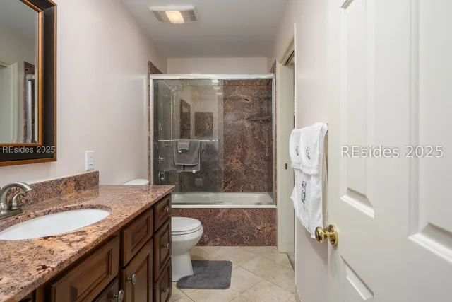 $995,000 | 27 Barony Lane, Hilton Head Island, SC 29928