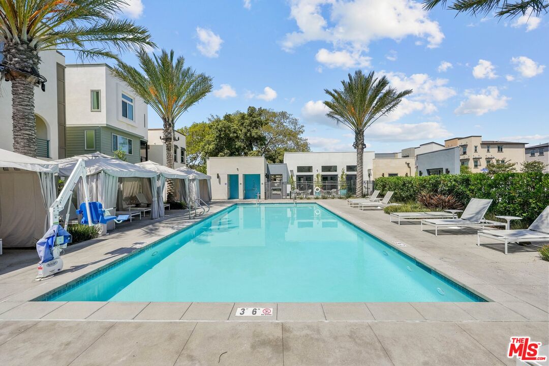 659 Daniel Freeman Circle Inglewood, CA 90301 - Photo 31 of 34 a view of a house with swimming pool and sitting area