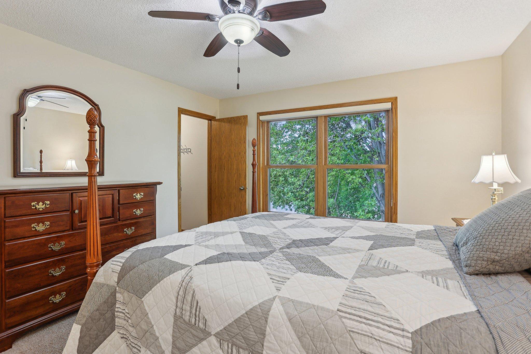 8671 Pheasant Run Road Woodbury, MN 55125 - Photo 22 of 50 Gallery Image 22