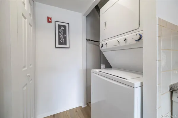 $459,999 | 64 Storm Drive, Holtsville, NY 11742