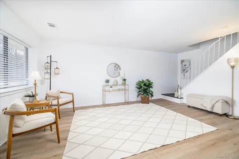 $459,999 | 64 Storm Drive, Holtsville, NY 11742