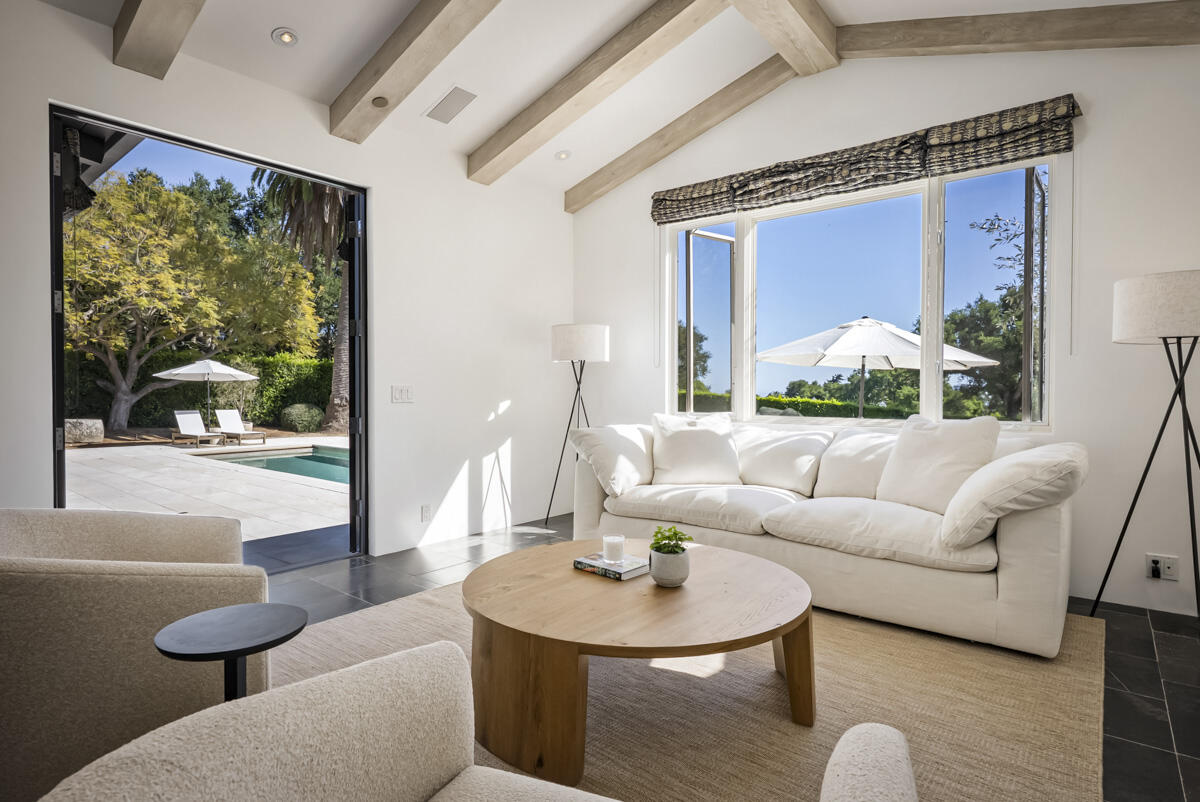 1190 Garden Lane Montecito, CA 93108 - Photo 12 of 43 .