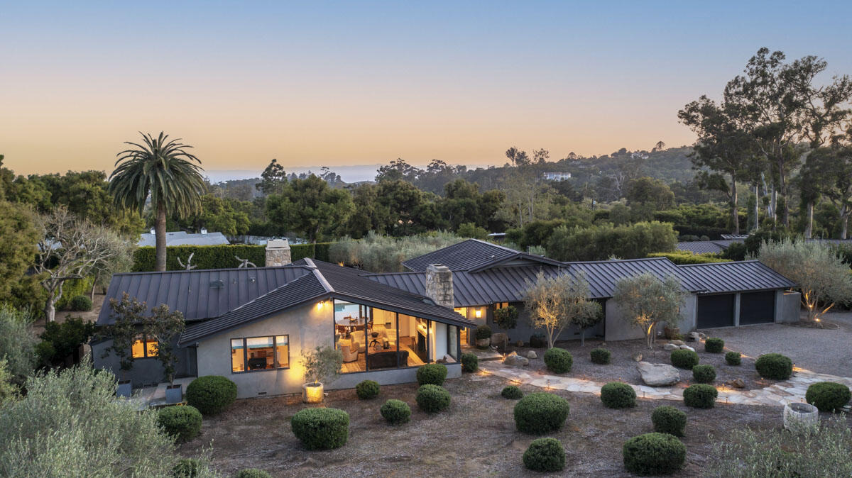 1190 Garden Lane Montecito, CA 93108 - Photo 2 of 11 .