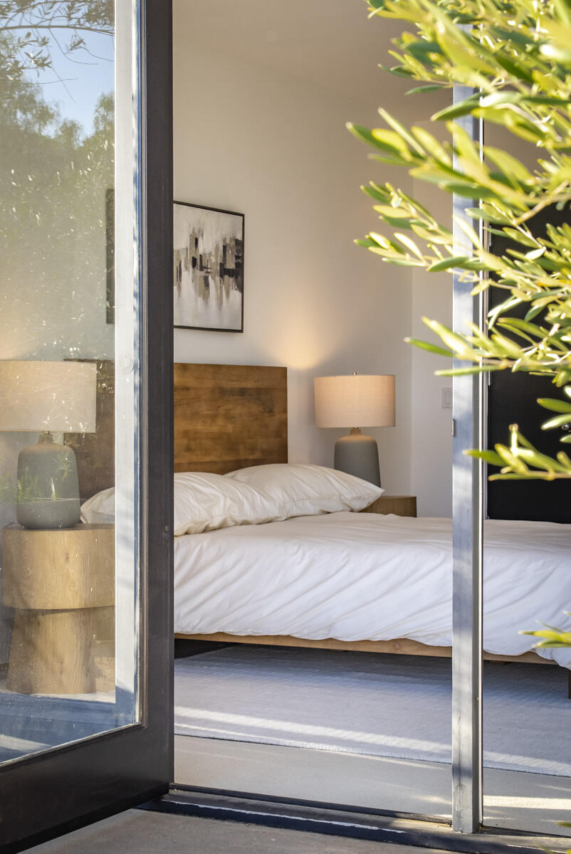 1190 Garden Lane Montecito, CA 93108 - Photo 28 of 43 .