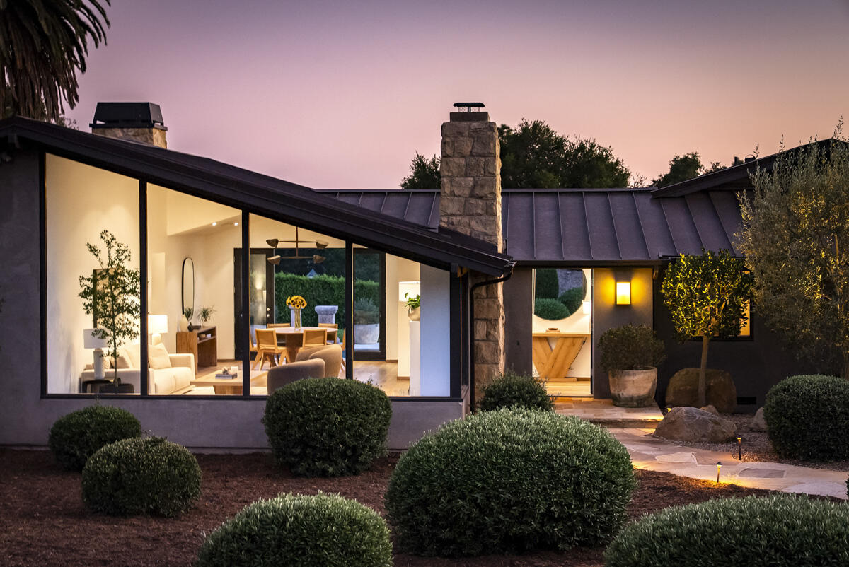 1190 Garden Lane Montecito, CA 93108 - Photo 3 of 43 .