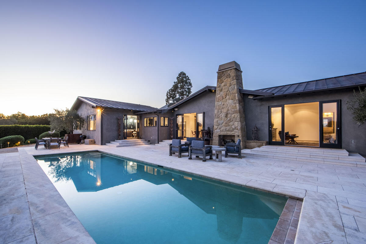 1190 Garden Lane Montecito, CA 93108 - Photo 35 of 43 .