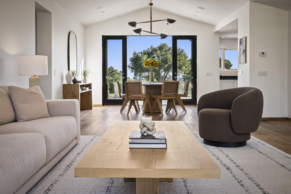 1190 Garden Lane Montecito, CA 93108 - Photo 7 of 43 .