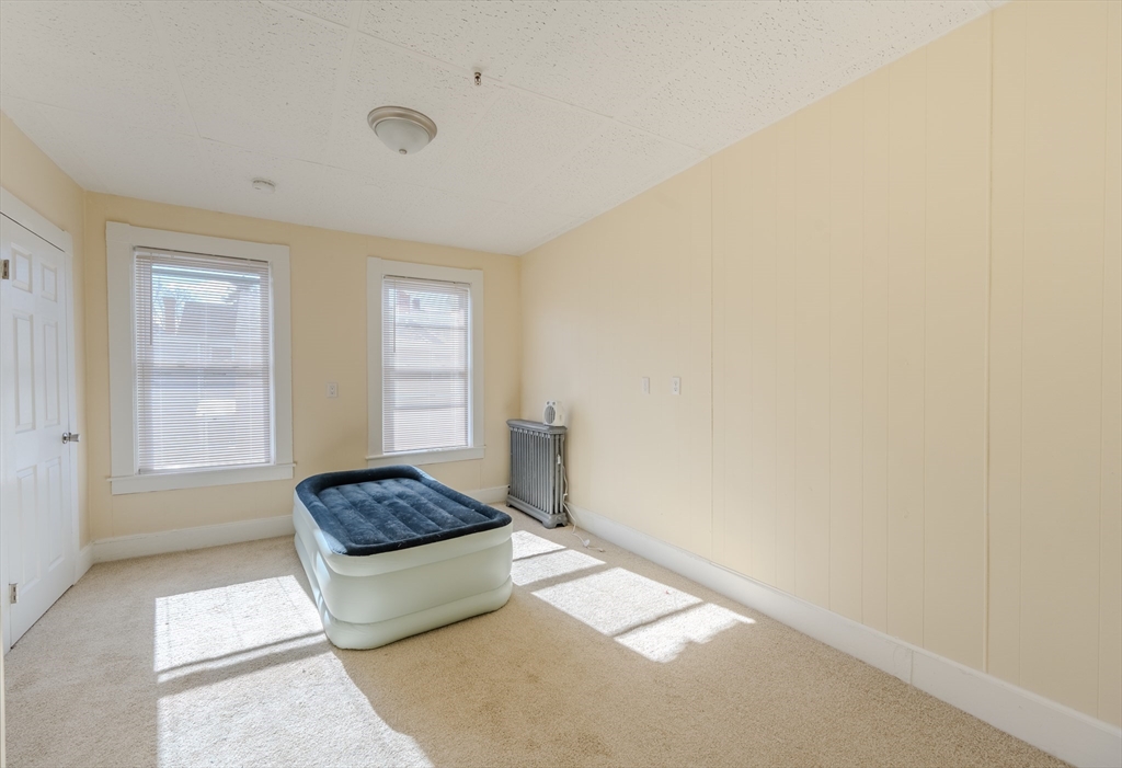 348 Walker Street Lowell, MA 01851 - Photo 8 of 20