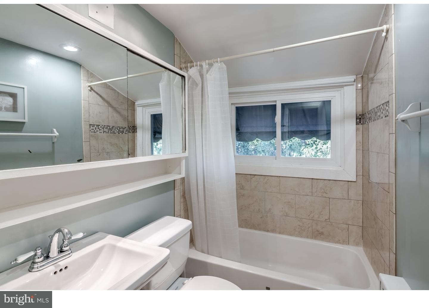 2 Haven Road Levittown, PA 19056 - Photo 14 of 20 Bathroom