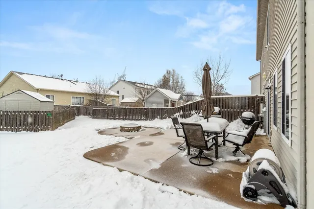 $245,000 | 313 Waubonsee Drive, Plano, IL 60545