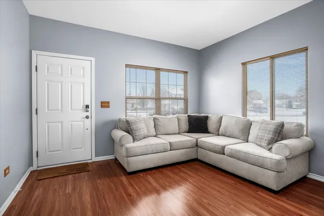 $245,000 | 313 Waubonsee Drive, Plano, IL 60545