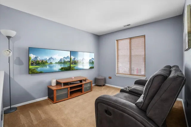 $245,000 | 313 Waubonsee Drive, Plano, IL 60545