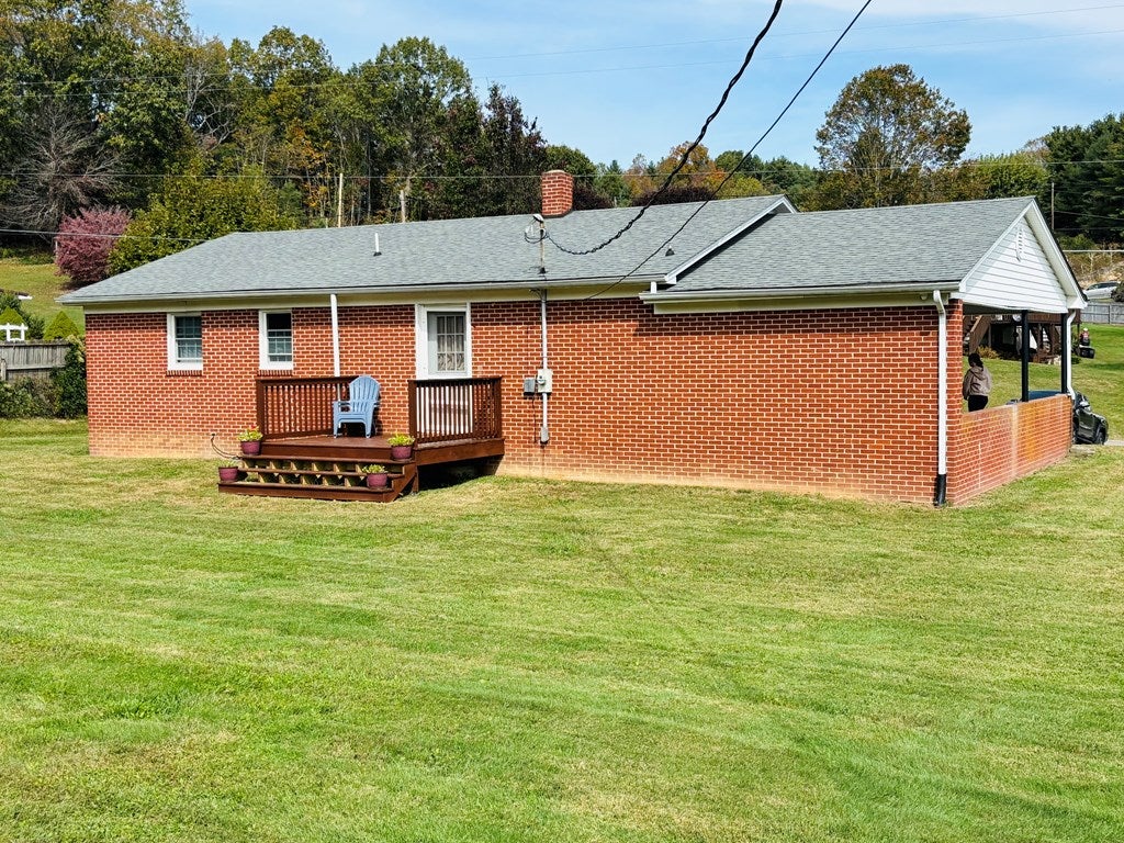 9430 Spring Valley Road Fries, VA 24330 - Photo 29 of 30 Gallery Image 29