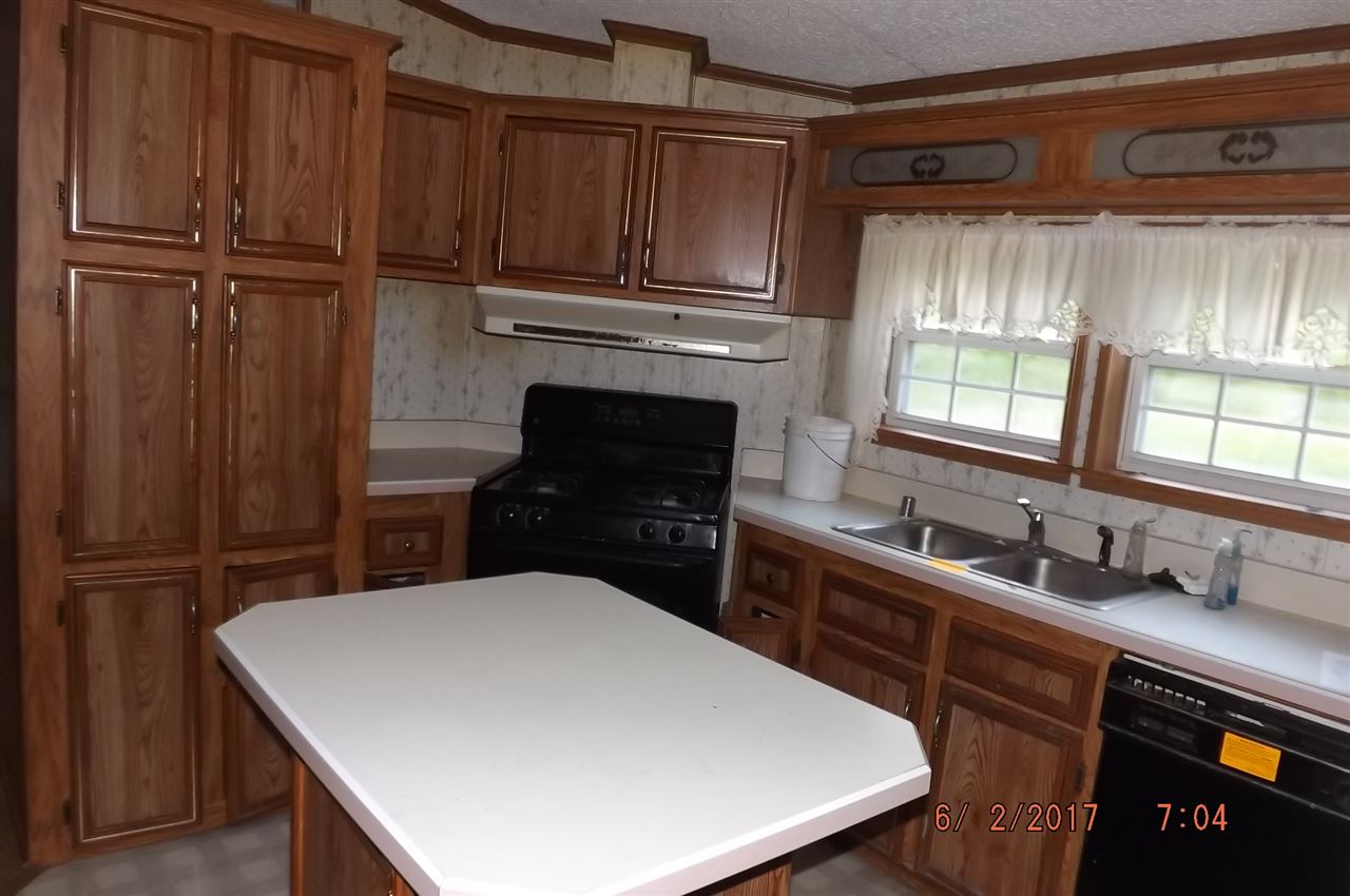 1617 Boman Road Alger, MI 48610 - Photo 3 of 8 1834329-2.JPG