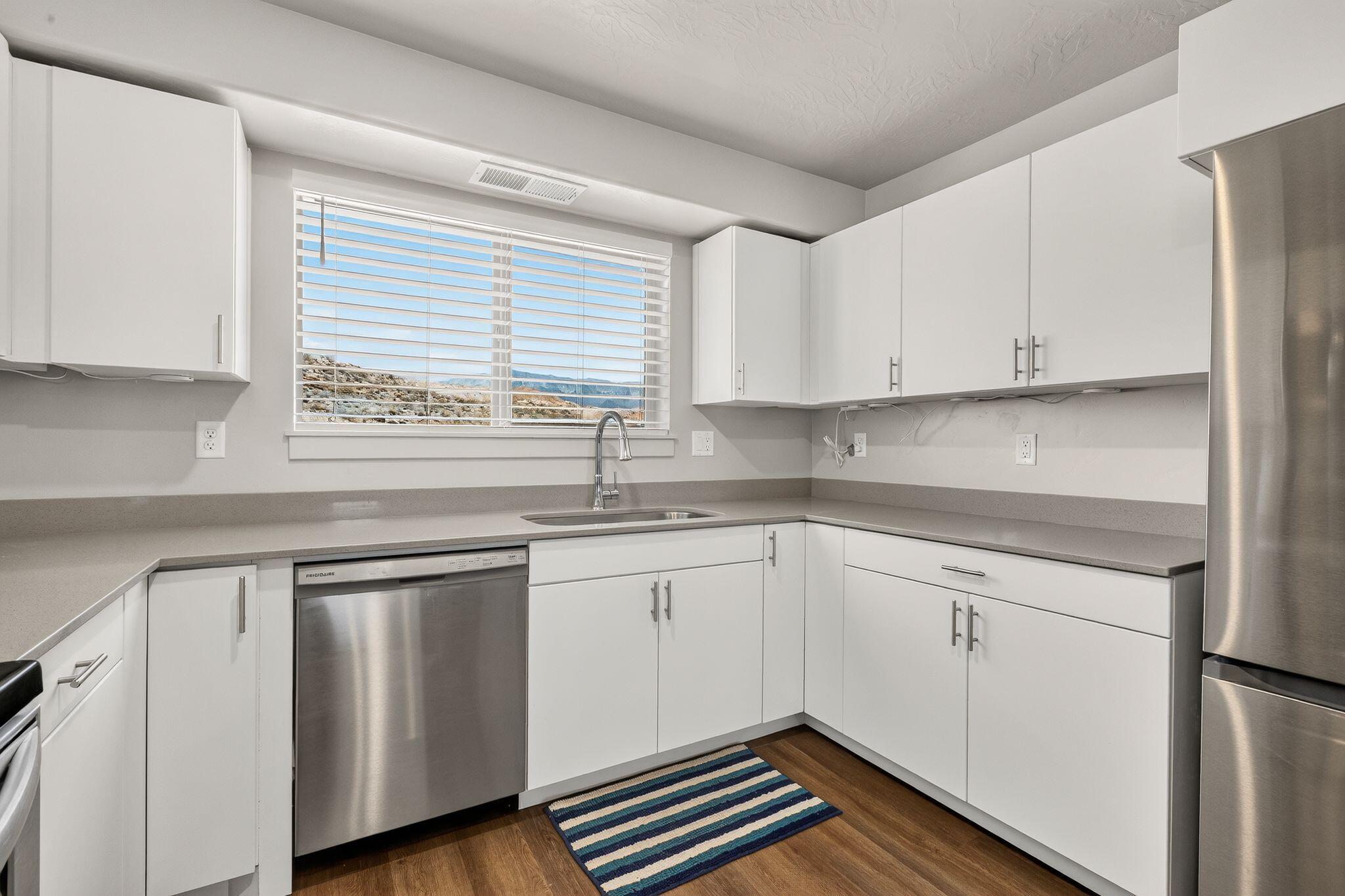 6230 Winding Way, Unit G203 Hurricane, UT 84737 - Photo 10 of 24 GS6A7842