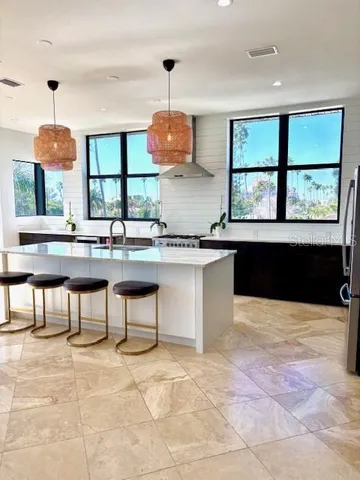 $5,500 | 3203 East De Bazan Ave Street, St. Petersburg, FL 33706