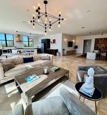 $5,500 | 3203 East De Bazan Ave Street, St. Petersburg, FL 33706