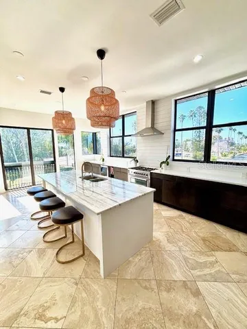 $5,500 | 3203 East De Bazan Ave Street, St. Petersburg, FL 33706