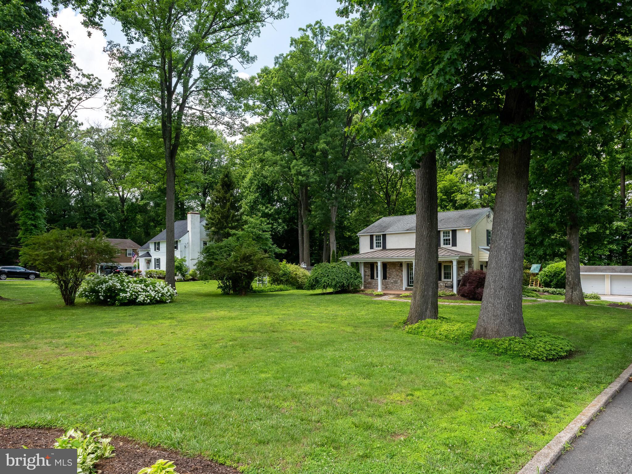 157 Summit Road Malvern, PA 19355 - Photo 3 of 56 Gallery Image 3