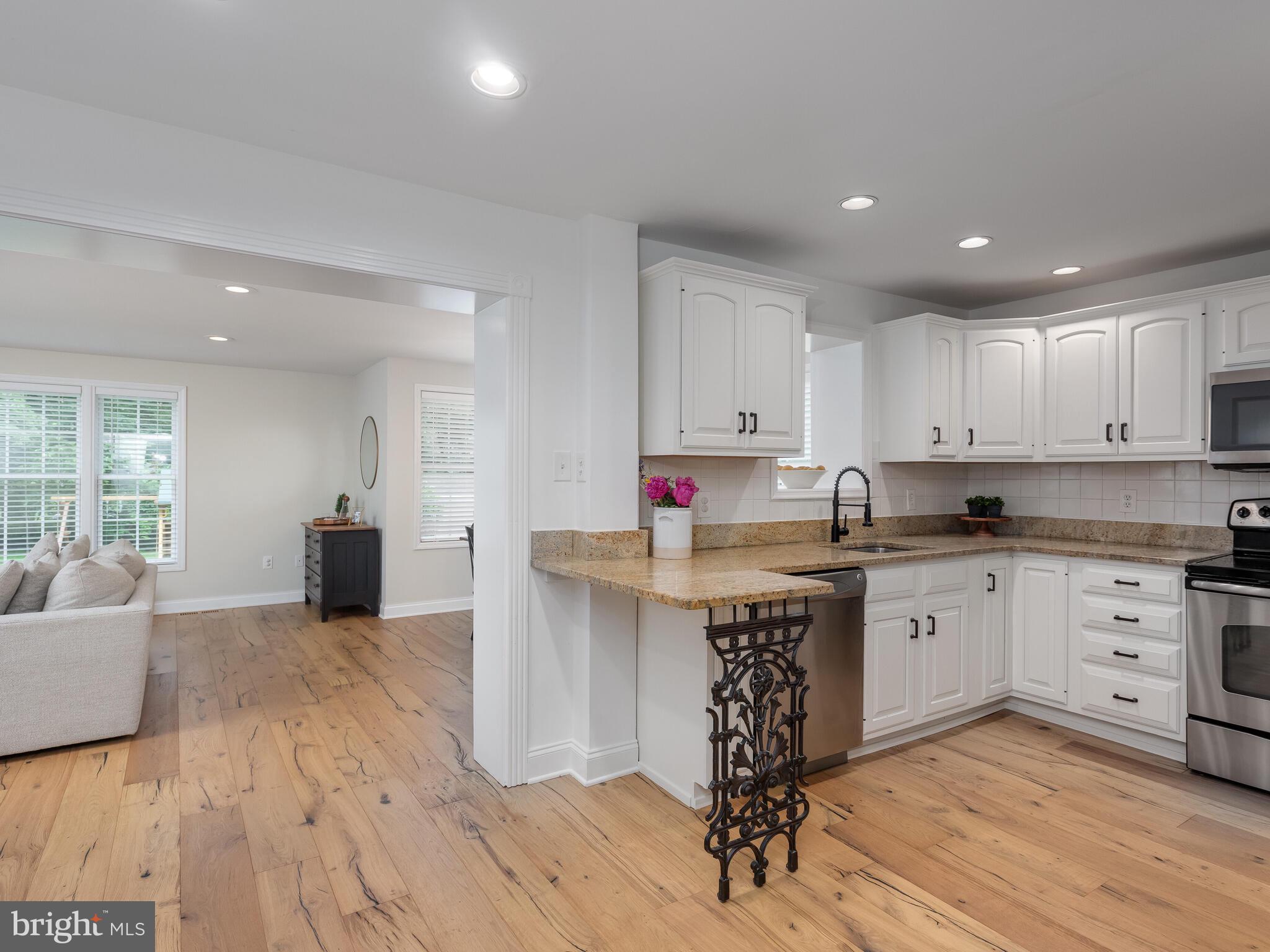 157 Summit Road Malvern, PA 19355 - Photo 9 of 56 Gallery Image 9