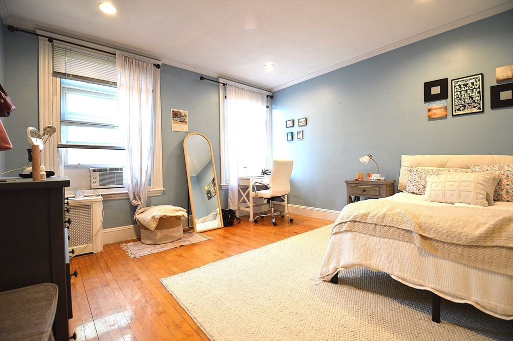 1793 Beacon Street, Unit 5 Brookline, MA 02445 - Photo 7 of 13