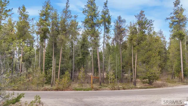 $185,000 | 1531 Shadow Run, Ashton, ID 83420