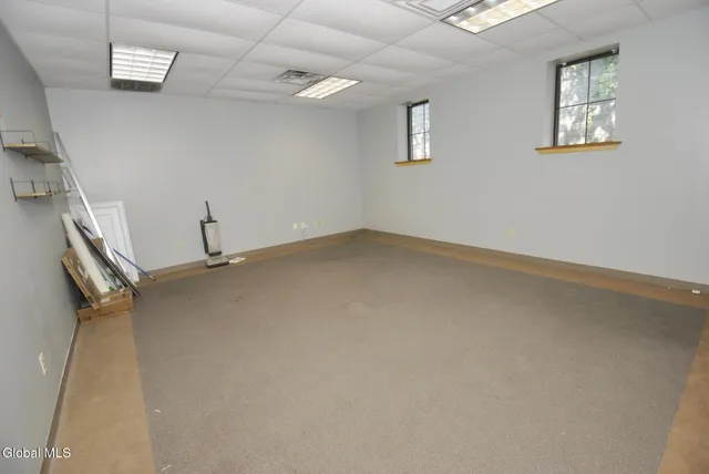 $2,200 | 260 Osborne Road, Colonie, NY 12211