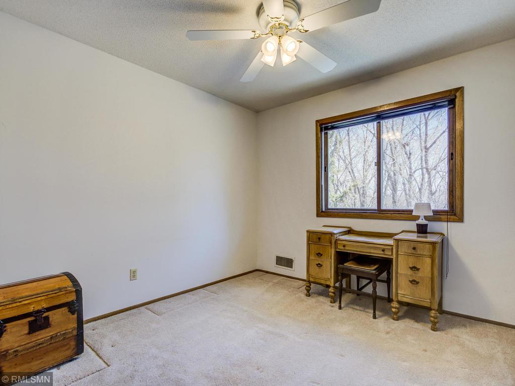 6208 Decatur Avenue North Brooklyn Park, MN 55428 - Photo 15 of 30 Gallery Image 15
