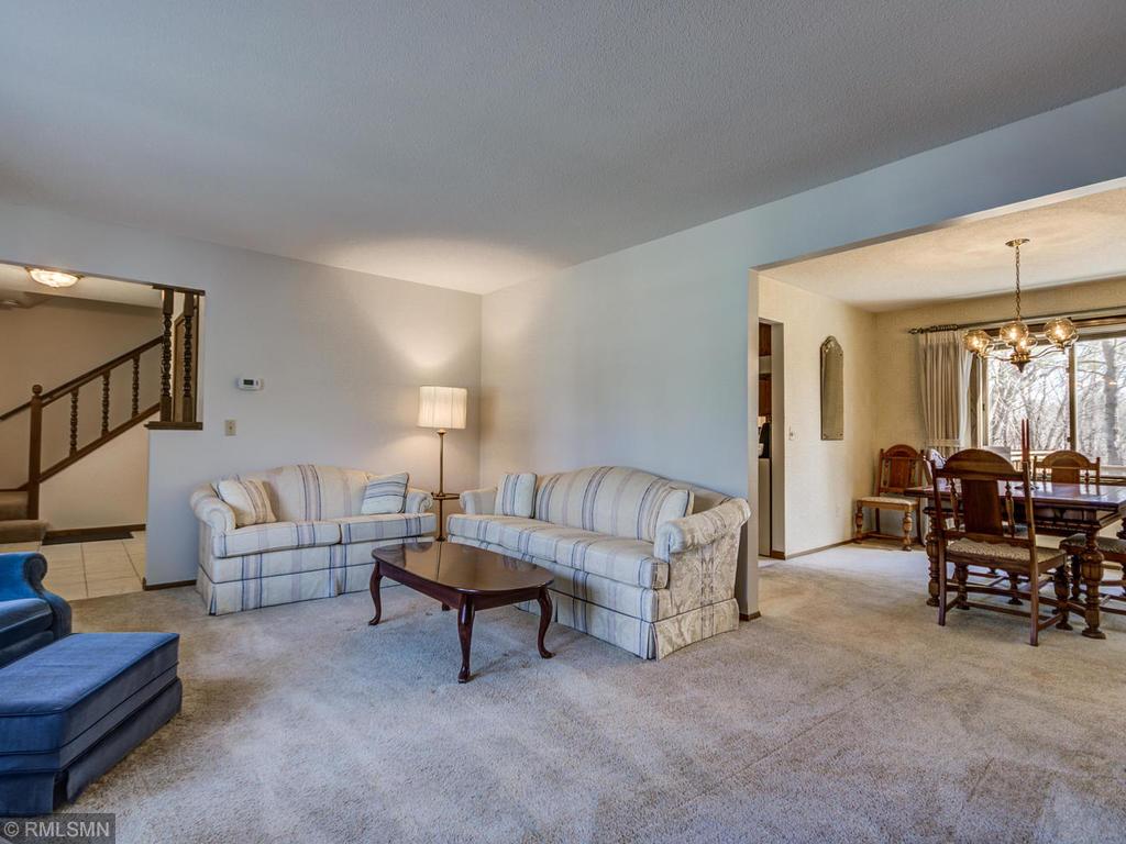 6208 Decatur Avenue North Brooklyn Park, MN 55428 - Photo 5 of 30 Gallery Image 5