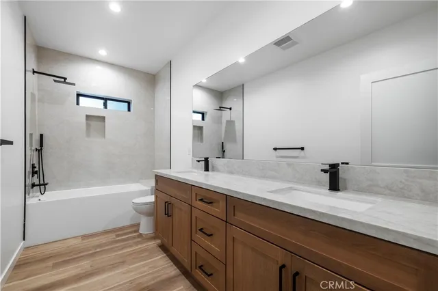 $1,895,000 | 4210 New York Avenue, La Crescenta, CA 91214