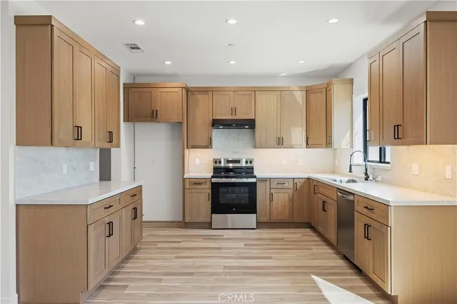 $1,895,000 | 4210 New York Avenue, La Crescenta, CA 91214