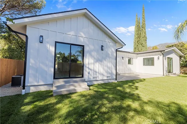 $1,895,000 | 4210 New York Avenue, La Crescenta, CA 91214