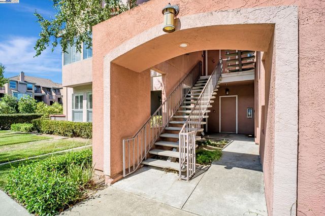 $649,888 | 3695 Stevenson Boulevard, Unit E206, Fremont, CA 94538