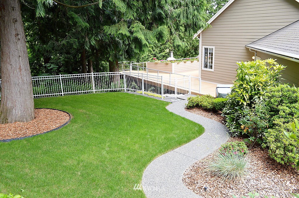 3252 Agate Heights Road Bellingham, WA 98226 - Photo 17 of 25 Gallery Image 17