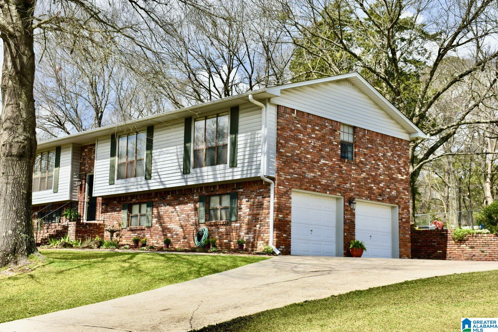 210 5th Street Pleasant Grove, AL 35127 - Photo 2 of 33