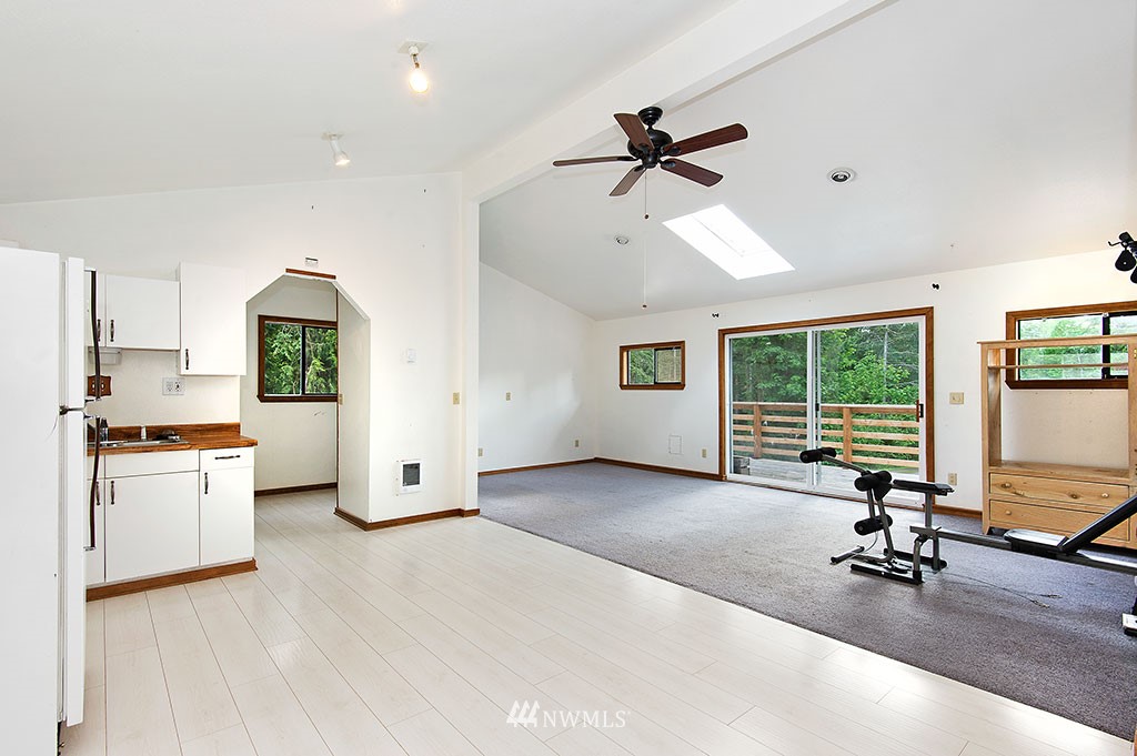 22395 Foss Road Northeast Poulsbo, WA 98370 - Photo 13 of 16 Gallery Image 13