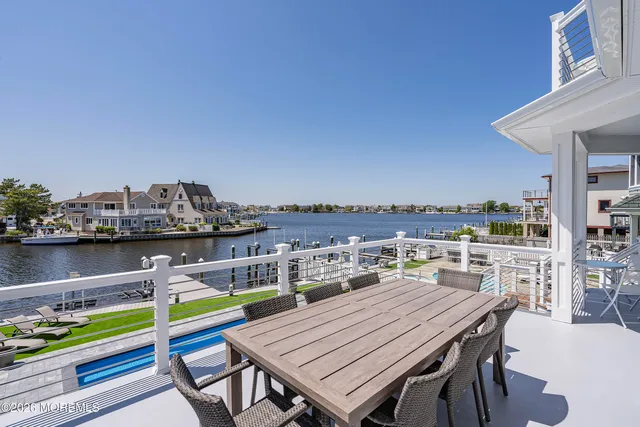$4,900,000 | 2202 Bay Boulevard, Lavallette, NJ 08735