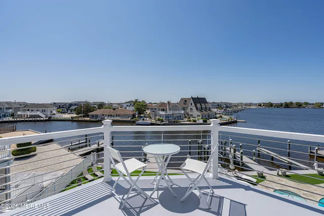 $4,900,000 | 2202 Bay Boulevard, Lavallette, NJ 08735