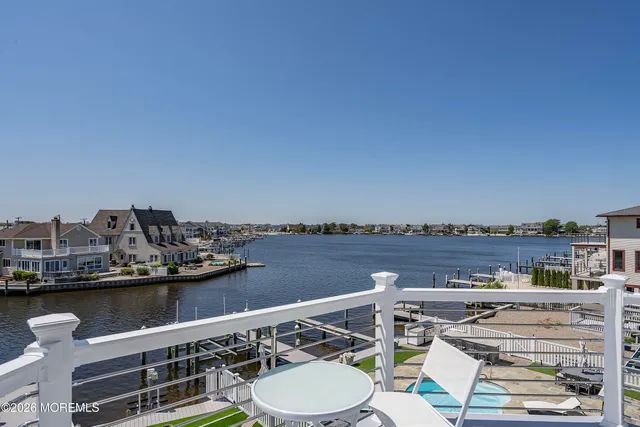 $4,900,000 | 2202 Bay Boulevard, Lavallette, NJ 08735