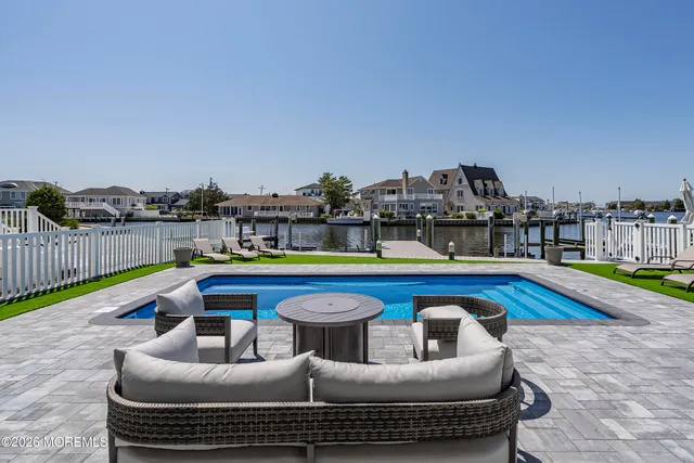 $4,900,000 | 2202 Bay Boulevard, Lavallette, NJ 08735