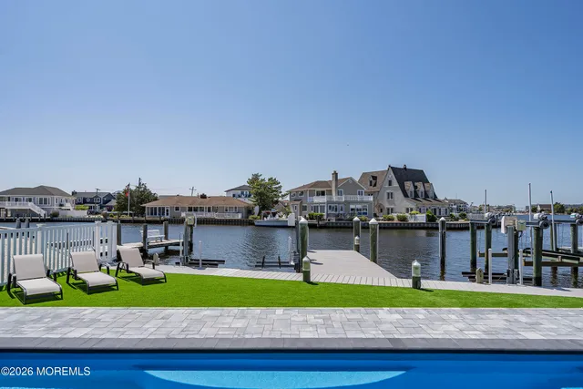 $4,900,000 | 2202 Bay Boulevard, Lavallette, NJ 08735