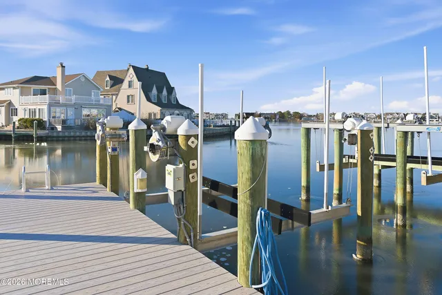 $4,900,000 | 2202 Bay Boulevard, Lavallette, NJ 08735
