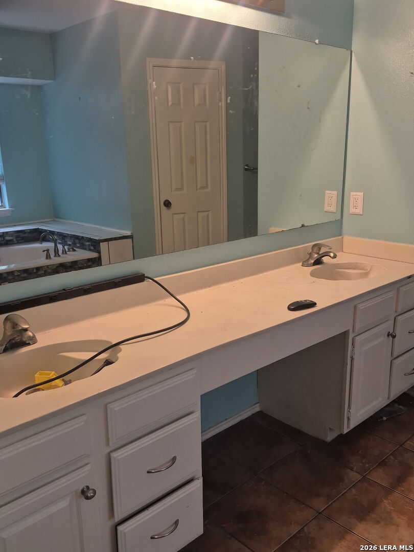 7014 Hickory Ridge Drive Converse, TX 78109 - Photo 11 of 25