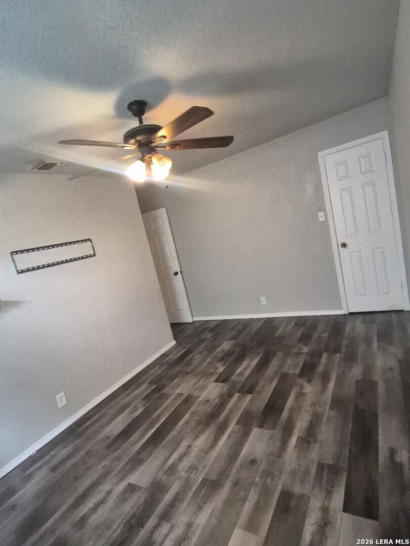 7014 Hickory Ridge Drive Converse, TX 78109 - Photo 17 of 25