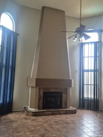 $2,000 | 7014 Hickory Ridge Drive, Converse, TX 78109