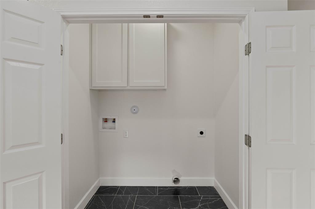 805 Ritchey Street Gainesville, TX 76240 - Photo 15 of 25 Gallery Image 15