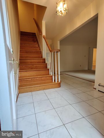 $1,446,000 | 6013 Claiborne Drive, McLean, VA 22101